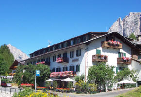 Hotel Menardi - Cortina d'Ampezzo